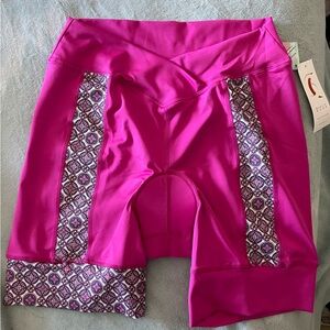 NWT, Sheila Moon padded bike shorts in pink (plum).  Sheila Na Gig Shorts, 8 in